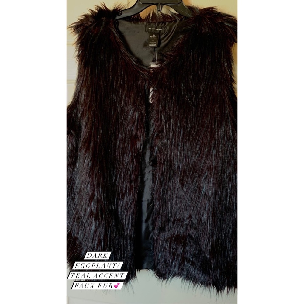 💕BEAUTIFUL FAUX FUR VEST💕